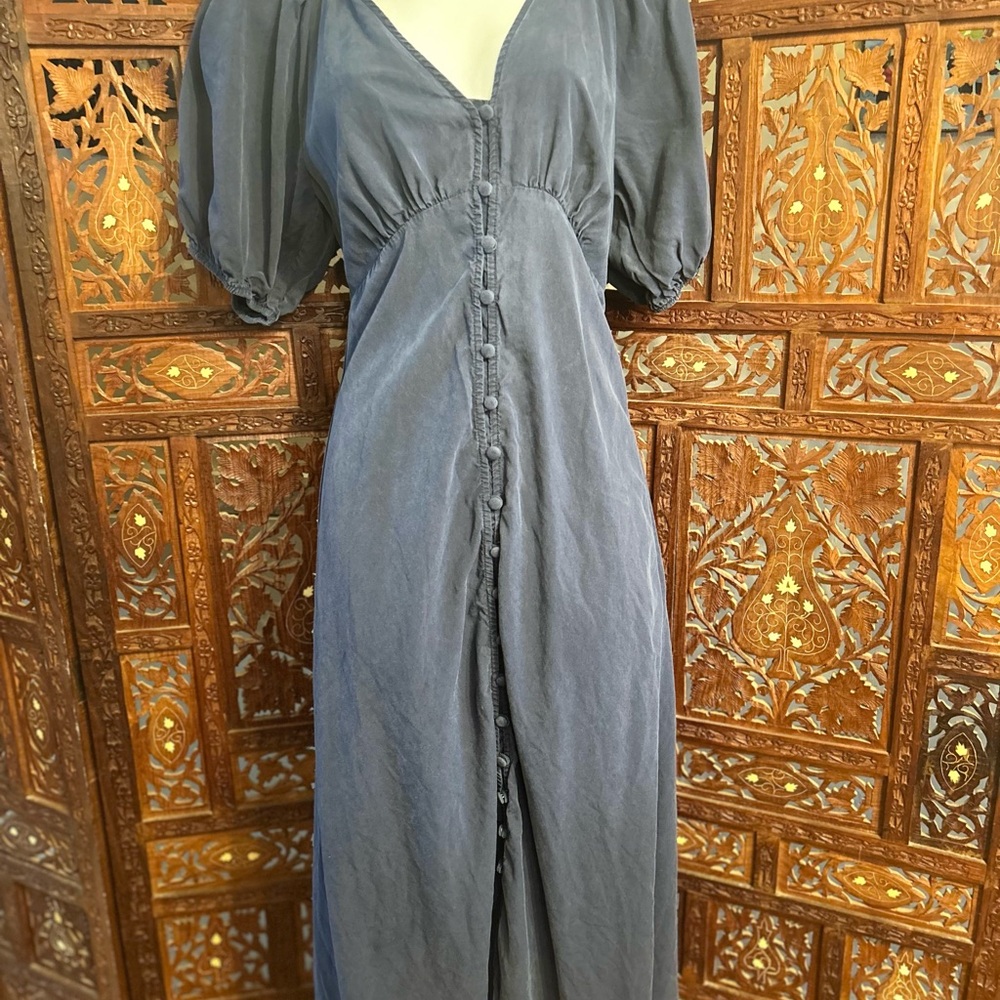 Casual chic navy blue midi Dress with button accents down the front